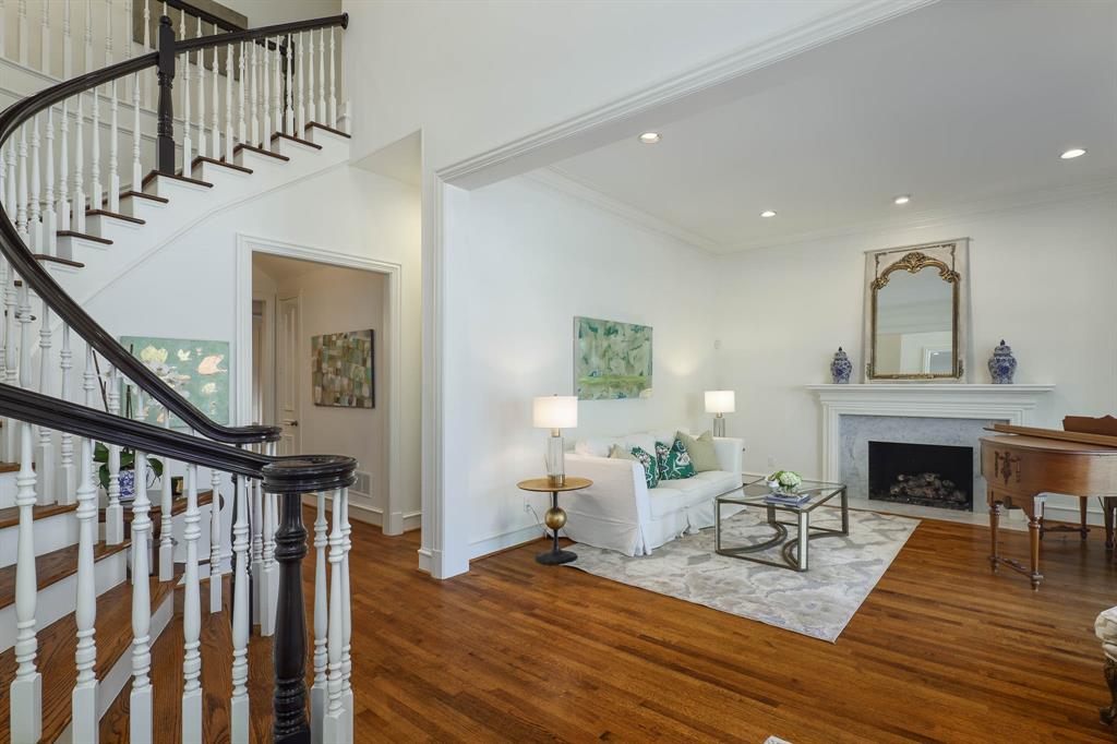 HIGHLAND PARK 4TH INST - Residential