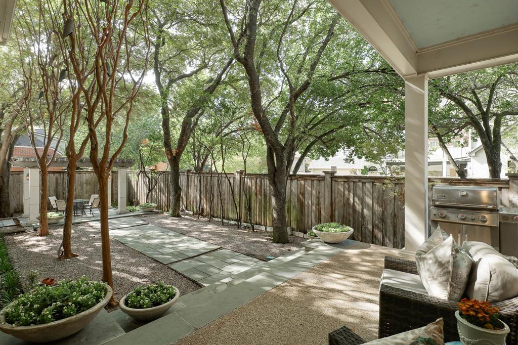 HIGHLAND PARK 4TH INST - Residential