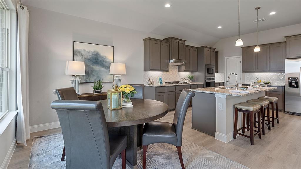 Lakeview Pointe - Residential