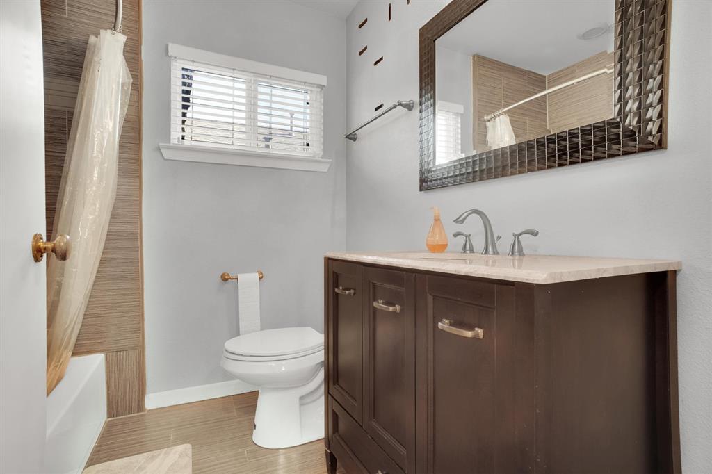 Chamberlain Arlington Heights 1st - Residential Lease