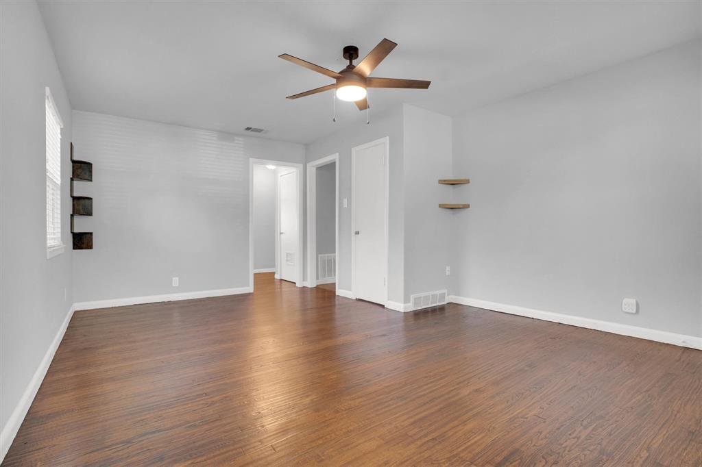 Chamberlain Arlington Heights 1st - Residential Lease