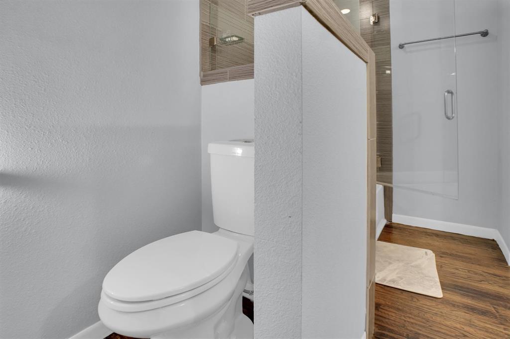 Chamberlain Arlington Heights 1st - Residential Lease