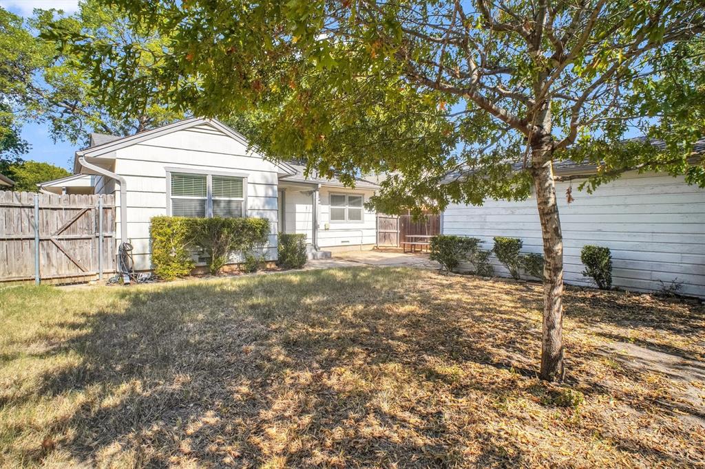 Chamberlain Arlington Heights 1st - Residential Lease