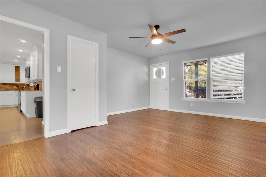 Chamberlain Arlington Heights 1st - Residential Lease