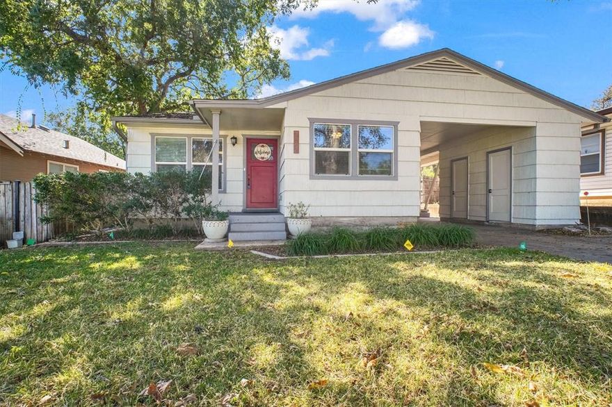 Charming Chamberlain Arlington Heights home in a fantastic location, just a short stroll to Central Market, shopping, and popular restaurants. This beautifully maintained home features hardwood floors, a neutral color palette, and thoughtful updates throughout. The versatile front bedroom includes a space-saving Murphy bed, making it ideal as a home office and guest room combo. Enjoy meal prep in the light and bright kitchen with generous cabinet space and stainless steel appliances. The dining room doubles as a second living area, offering flexibility for entertaining or everyday living. The primary suite boasts an updated bathroom and a spacious walk-in closet. Step outside to a private backyard patio perfect for morning coffee or evening relaxation. Parking is easy with a detached garage with alley access plus a carport. Conveniently located minutes from downtown, the cultural district, Clearfork, the zoo, botanic gardens, museums, and more!