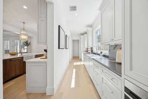 Tiny photo for 3601 Centenary Avenue, University Park, TX 75225 (MLS # 21007537)