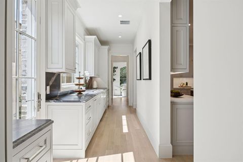 Tiny photo for 3601 Centenary Avenue, University Park, TX 75225 (MLS # 21007537)