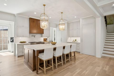 Tiny photo for 3601 Centenary Avenue, University Park, TX 75225 (MLS # 21007537)