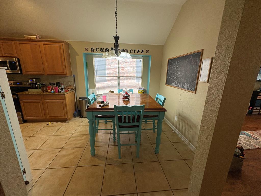 505 Mystic River Trail