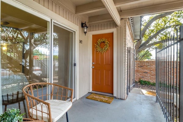 5326 FLEETWOOD OAKS AVE APT 147, DALLAS, TX 75235 - Image ffbf072b69e0710dc64141be6a54a4e7/3333020490