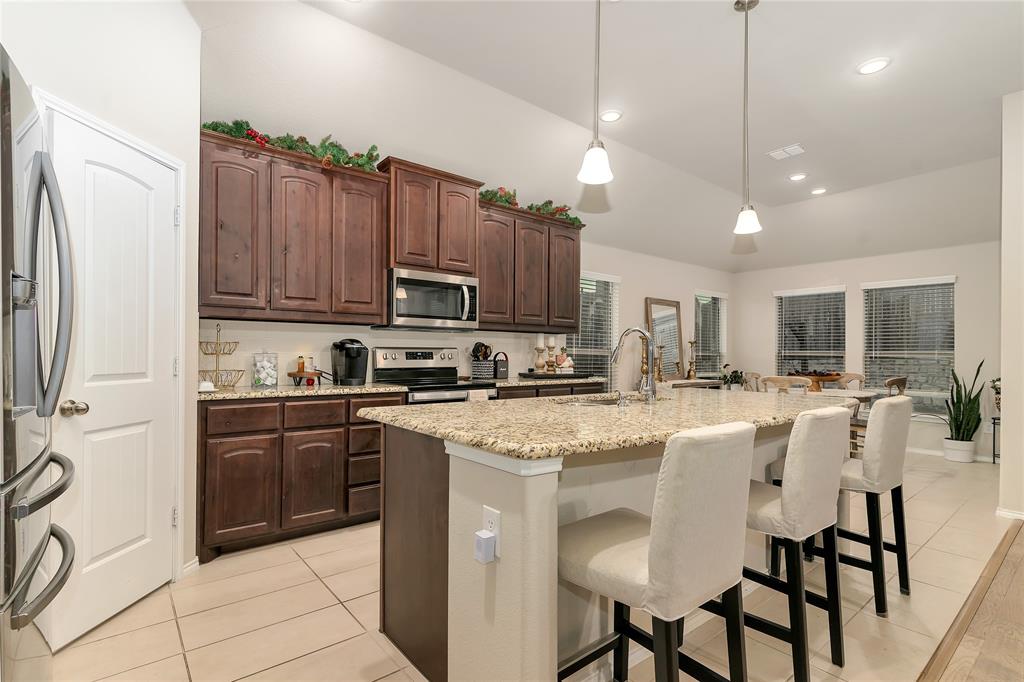 Bristol Oaks - Residential