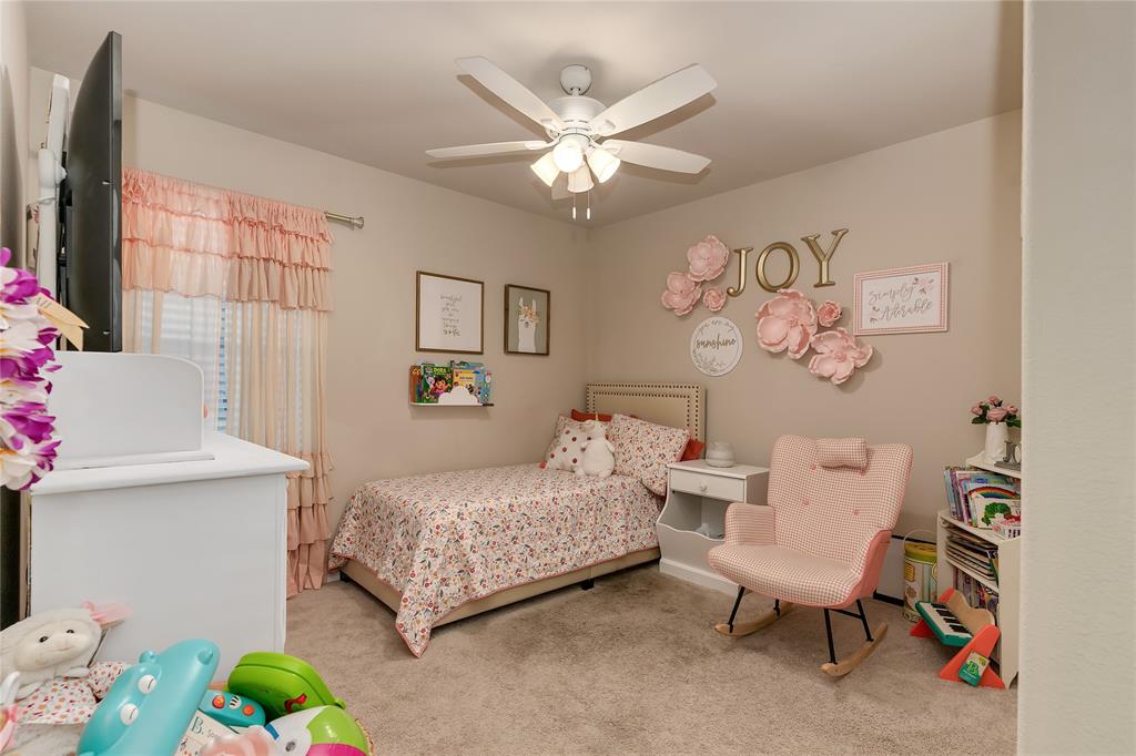 Bristol Oaks - Residential