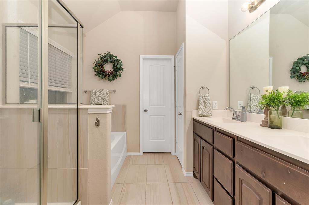 Bristol Oaks - Residential