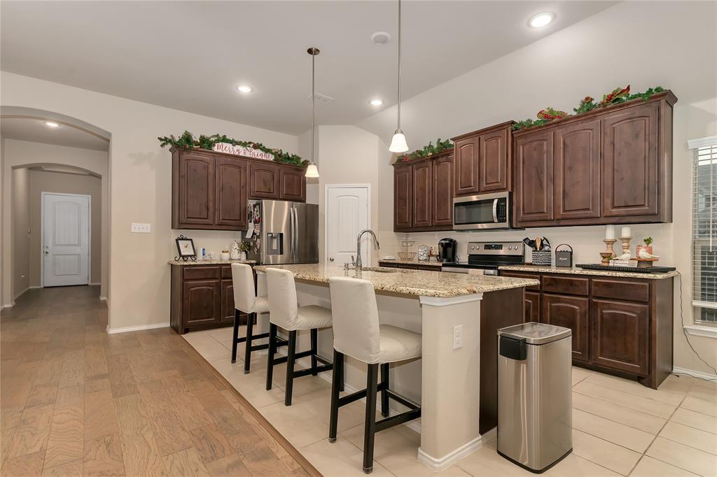 Bristol Oaks - Residential