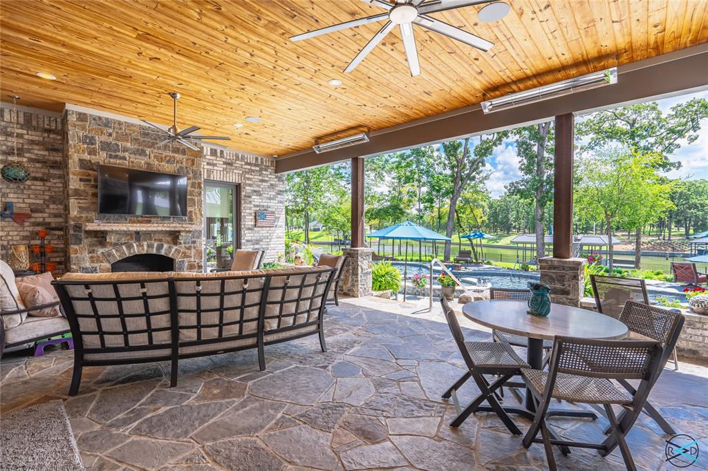 Pinnacle Club - Residential