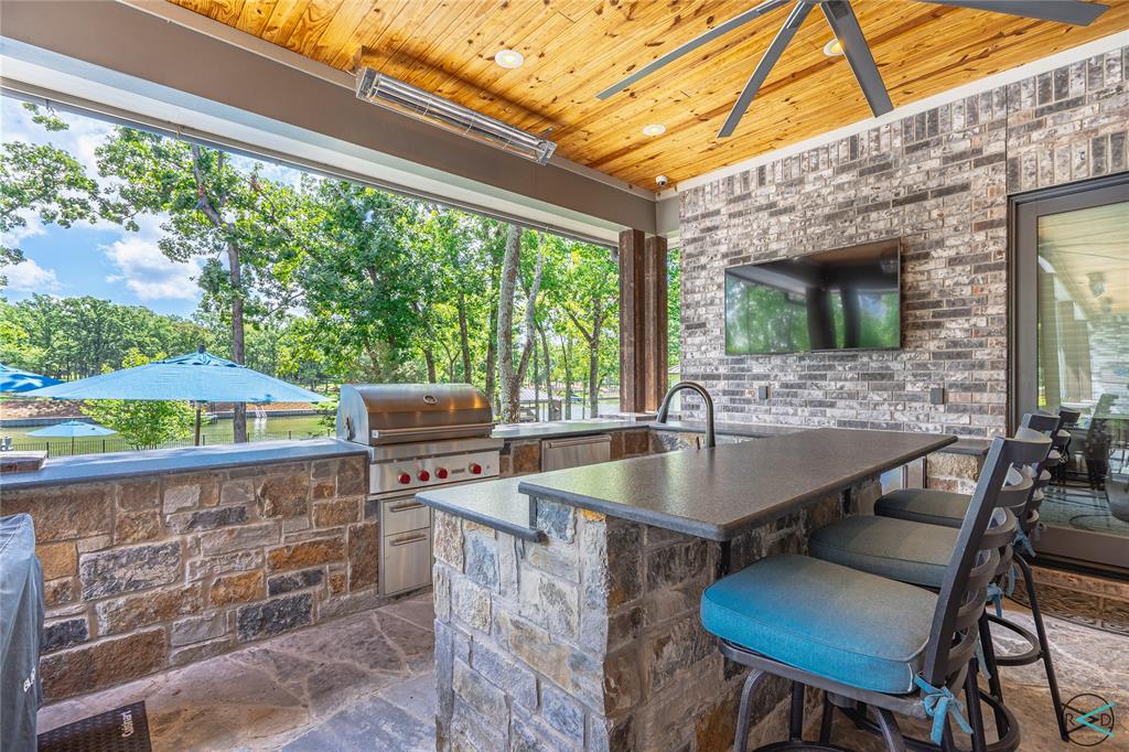 Pinnacle Club - Residential