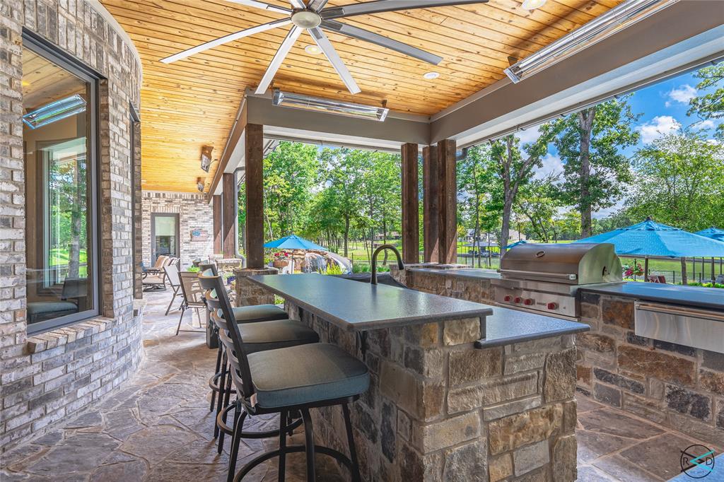 Pinnacle Club - Residential