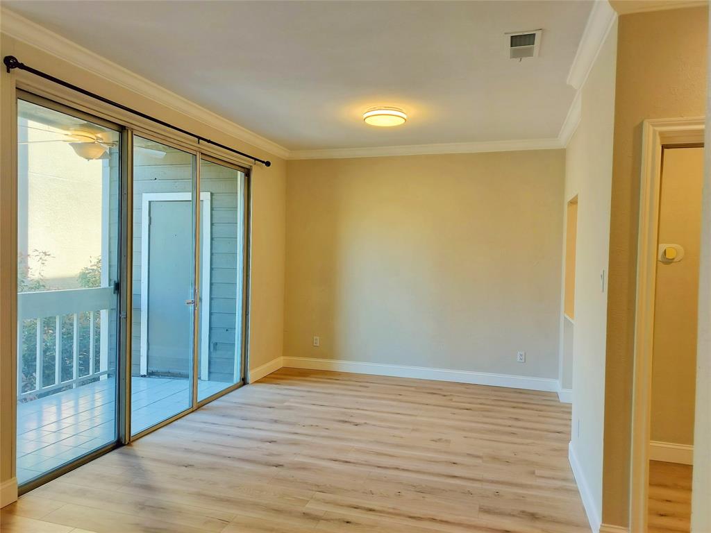 Keller Spgs Condos - Residential