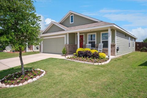 Photo of 640 Autumnwood Way, Princeton, TX 75407 (MLS # 21239362)