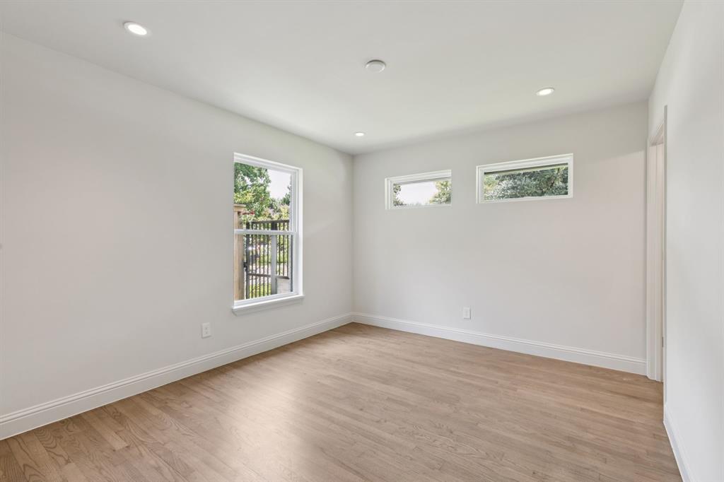 Ridgewood Park - Residential