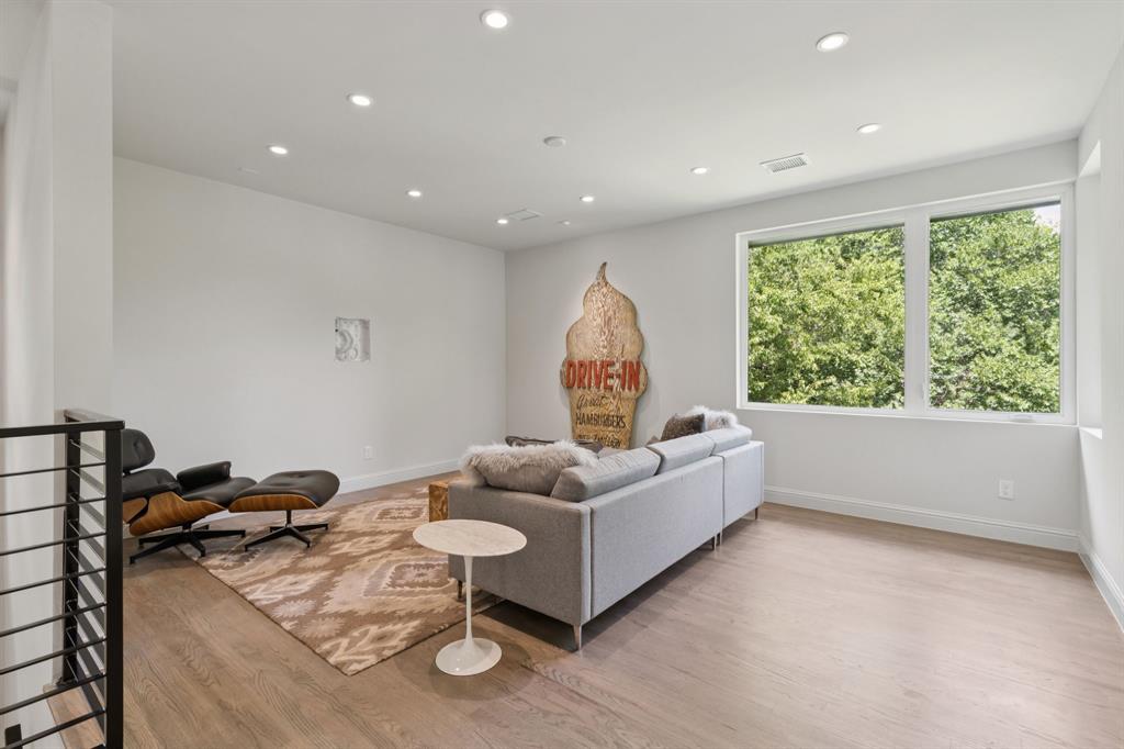 Ridgewood Park - Residential