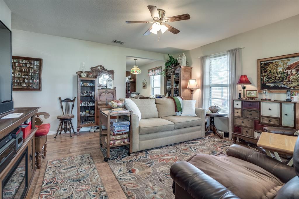 201 S Lake Dallas Drive