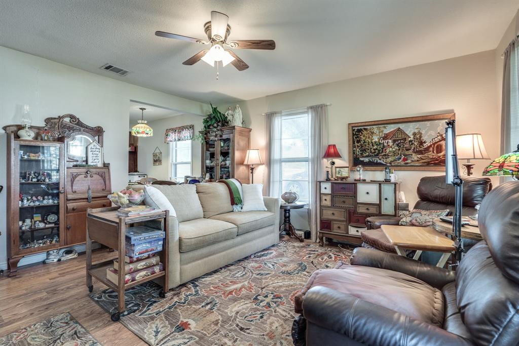 201 S Lake Dallas Drive