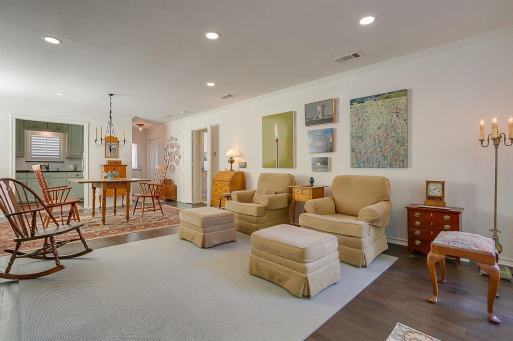 1393 Roaring Springs Road