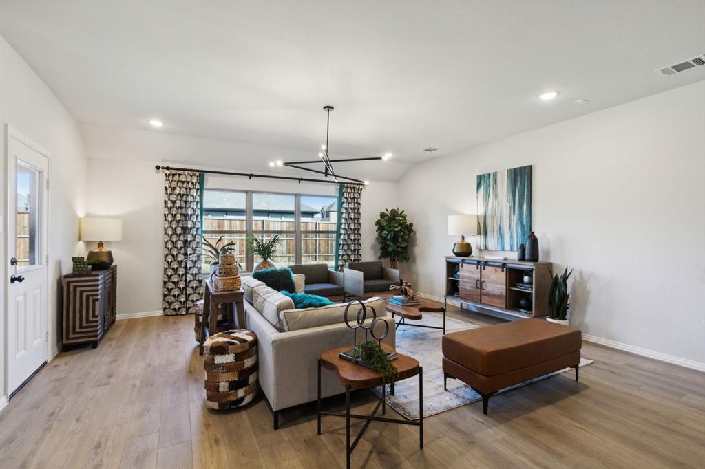 Rolling Ridge - Residential