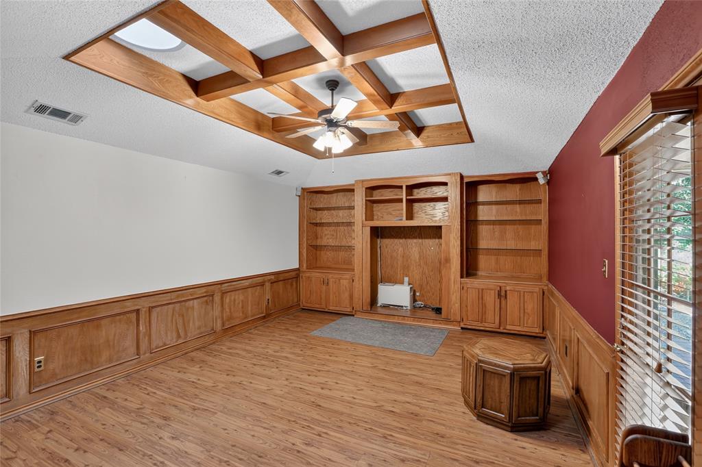 3910 Cross Bend Court