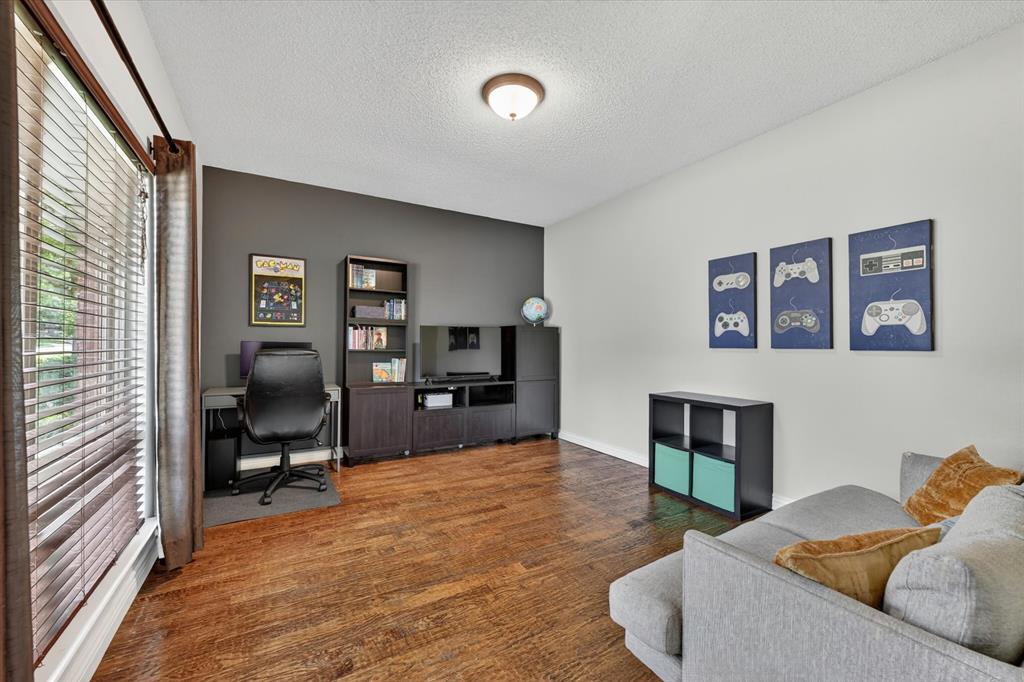 817 Sterling Court