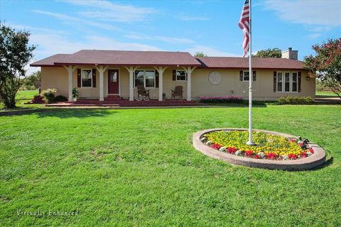 Tiny photo for 6941 Burger Road, Aubrey, TX 76227 (MLS # 21080868)