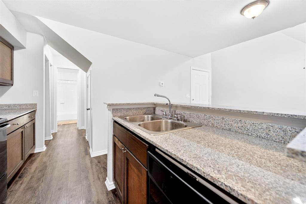 Richland Trace Condos - Residential