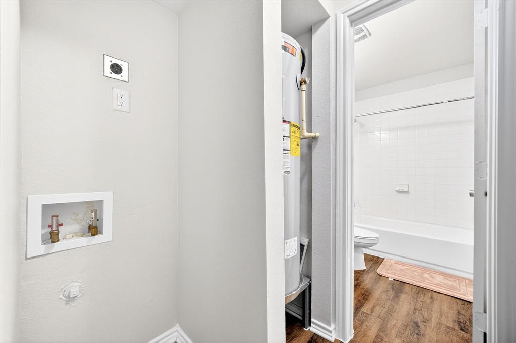 Richland Trace Condos - Residential