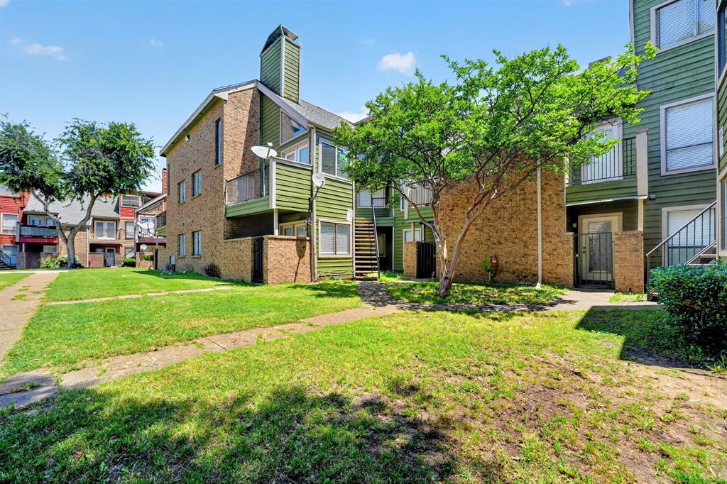 Richland Trace Condos - Residential