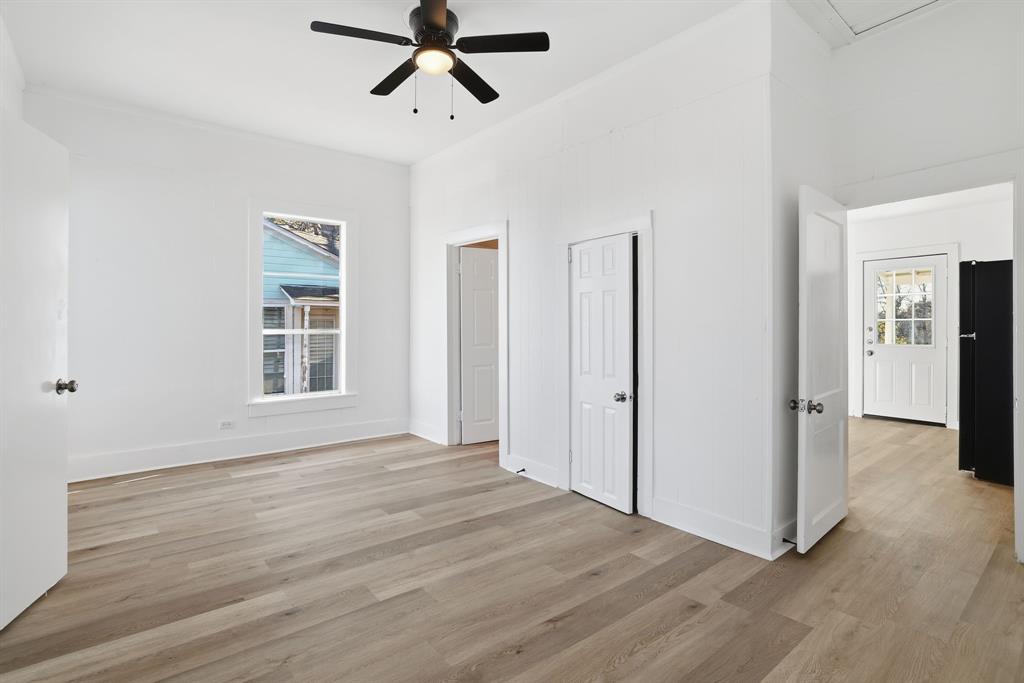 PERRYS ED 1ST ADD - Residential