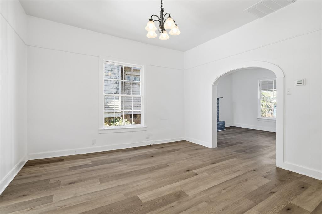 PERRYS ED 1ST ADD - Residential