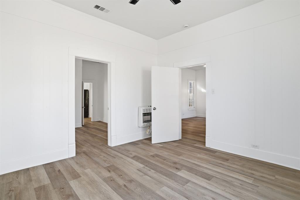 PERRYS ED 1ST ADD - Residential