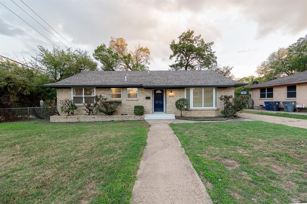 2406 Cliff Teen Court
