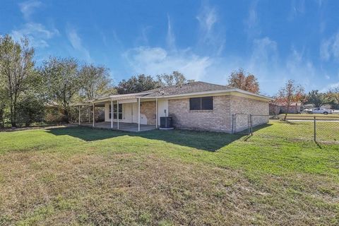 A home in Alvarado