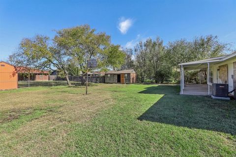 A home in Alvarado