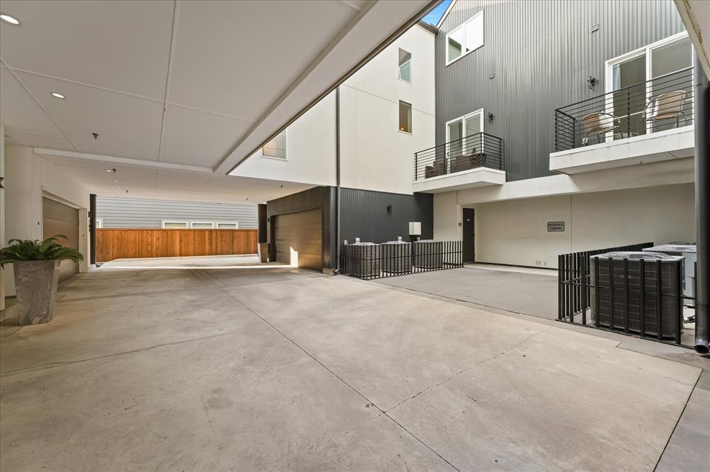 2001 N PRAIRIE CONDOS - Residential