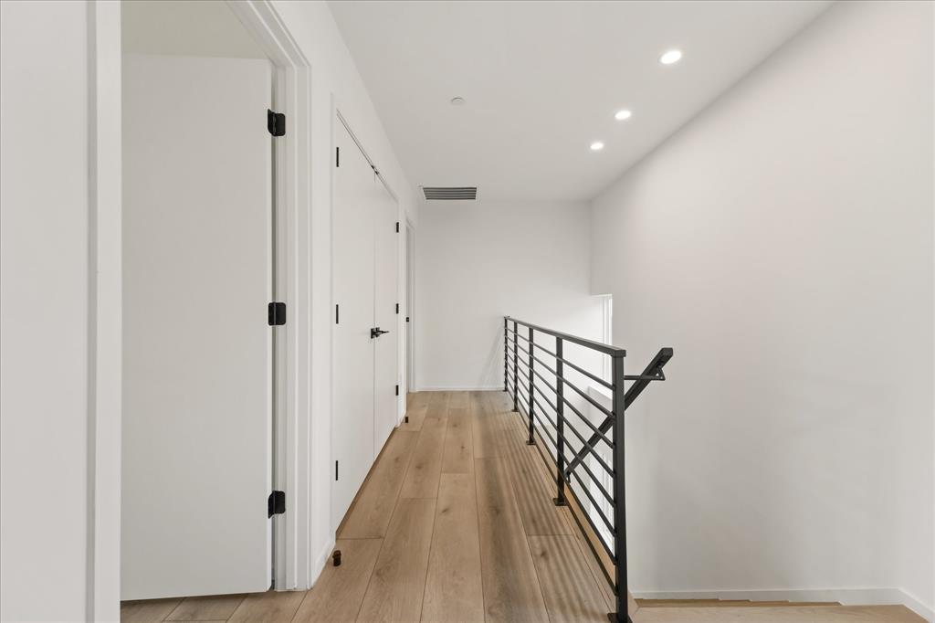 2001 N PRAIRIE CONDOS - Residential