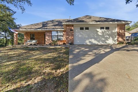 1024 Mountain Terrace Hurst TX 76053
