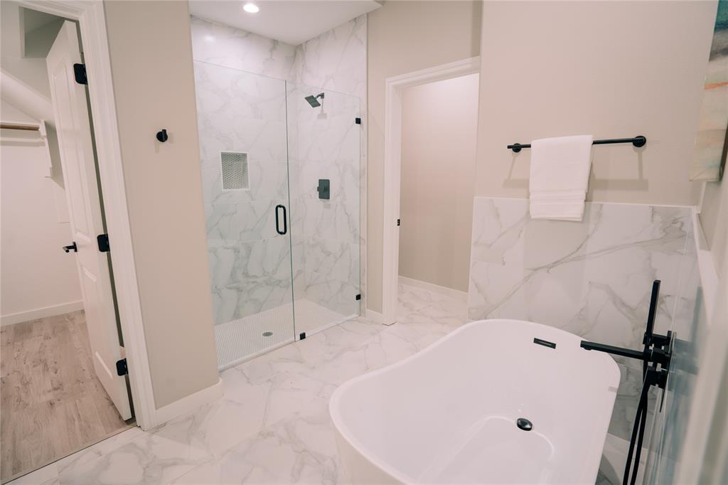 Meadowbrook Hills Chimney Wood - Residential