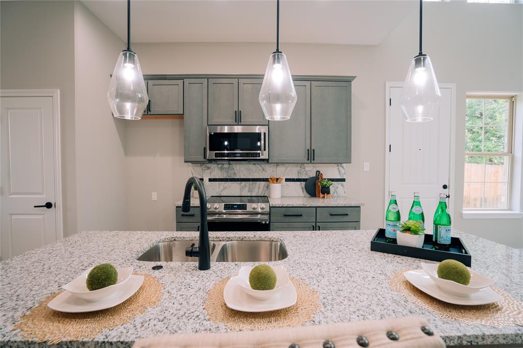 Meadowbrook Hills Chimney Wood - Residential