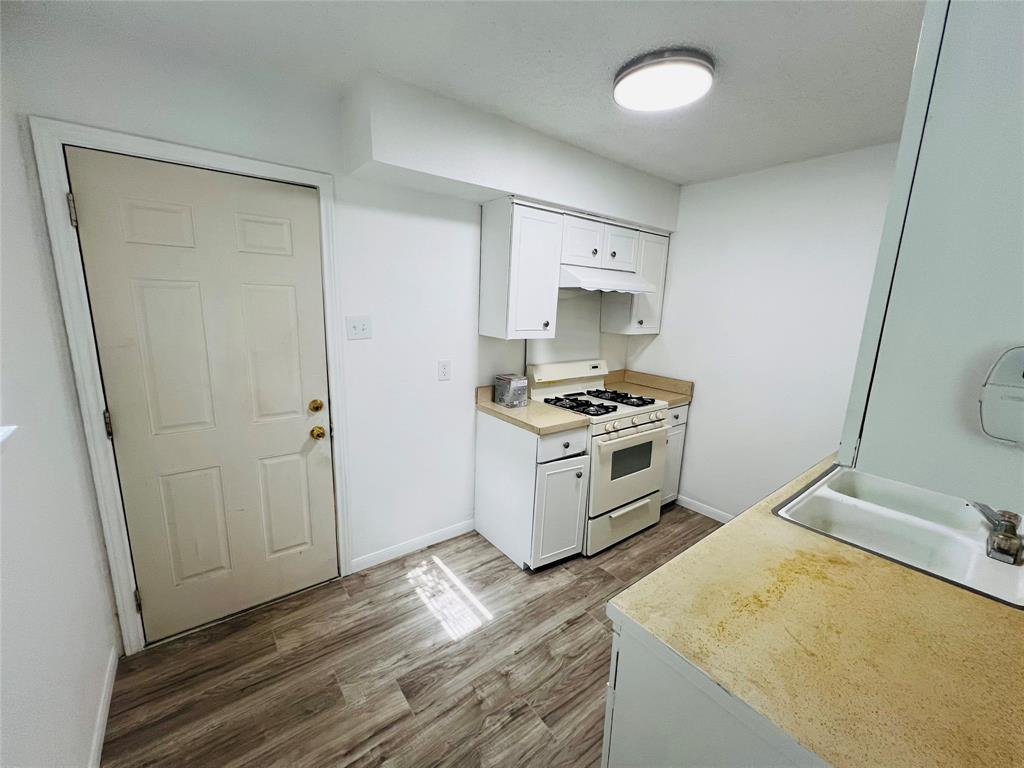 1303 Driftwood Drive