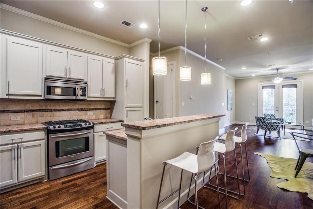 Mstreets 5800 Condo - Residential