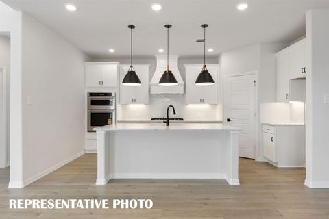 Tiny photo for 16420 Thistle Bend Drive, Fort Worth, TX 76247 (MLS # 21341402)