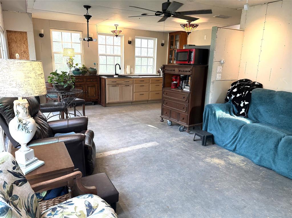 Fairmount Oaks - Residential